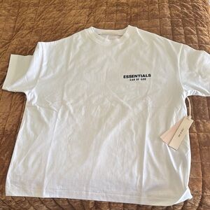 NWT Essentials Fear of God Classic White T-Shirt